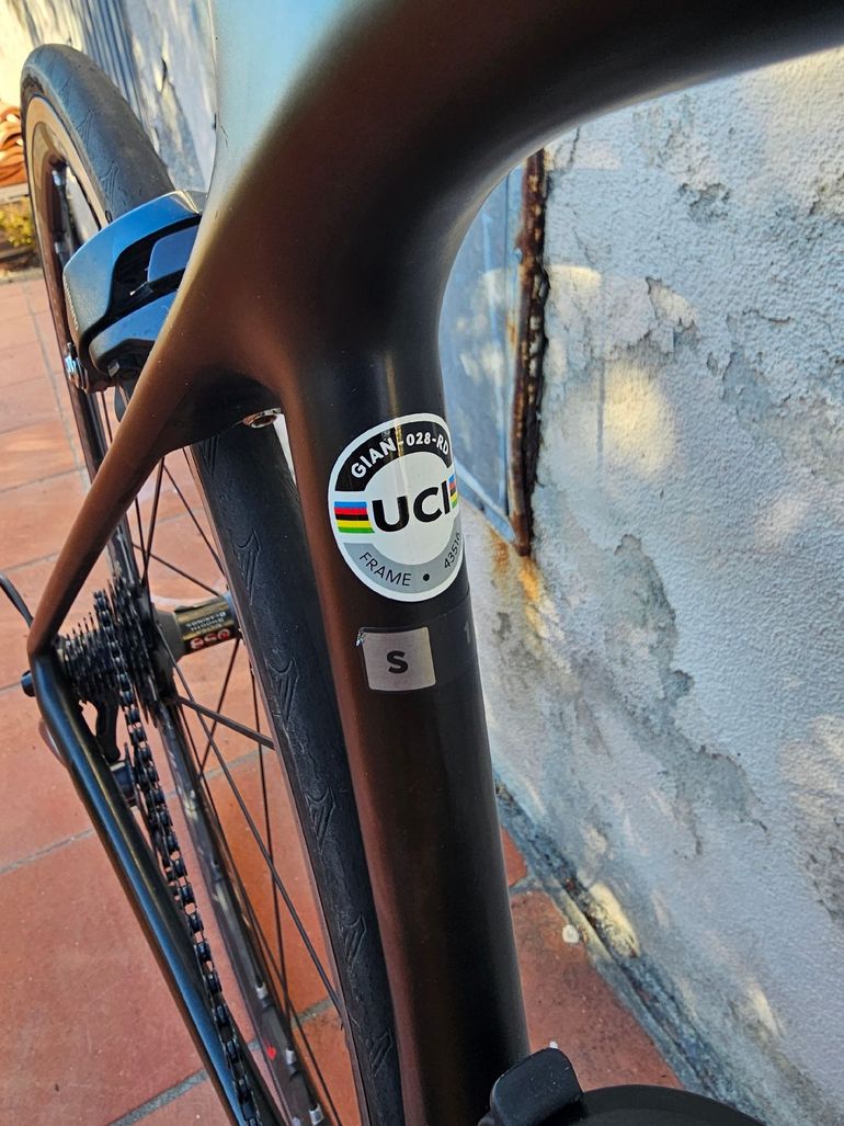 Used Giant TCR Advanced Pro 0 2020 2020 Road & Gravel, Black — image 7 of 8