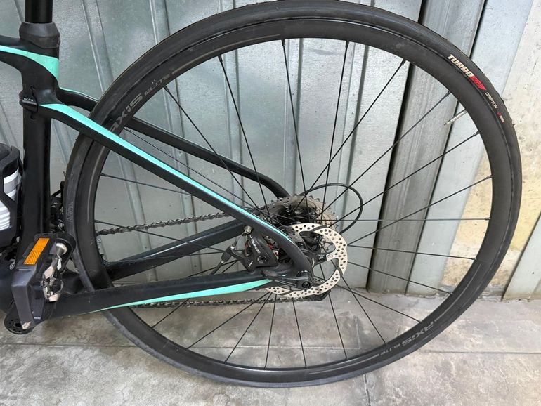 Used Specialized Ruby Elite Disc 2016 2016 Road & Gravel — image 3 of 6