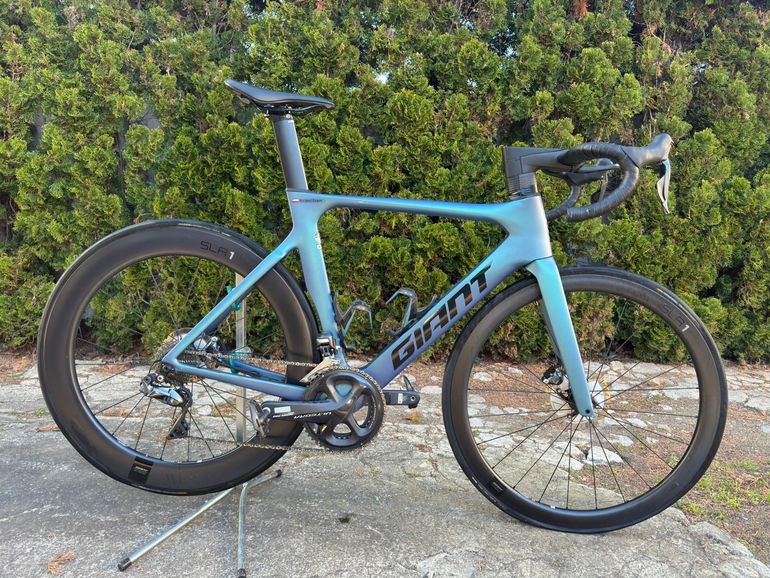 Used Giant Propel Advanced Pro 0 Disc 2021 2021 Road & Gravel, Blue — image 1 of 6