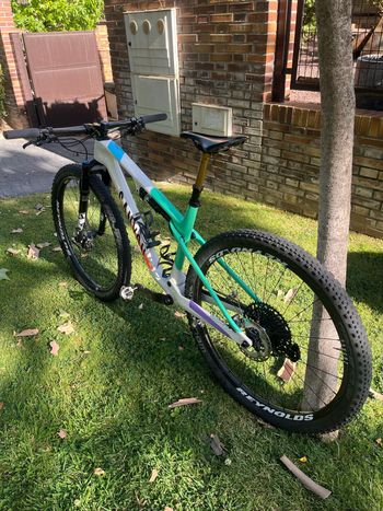 Used Canyon Lux World Cup CF 7 2023 2023 Mountainbike, Weiß — image 5 of 8