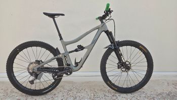 Used Ibis ripmo v2 Custom Frameset 2022 MTB