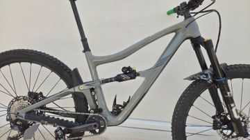 Used Ibis ripmo v2 Custom Frameset 2022 Mountainbike, Light Gray, 29 — image 5 of 6