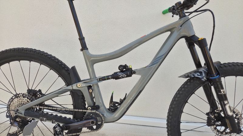 Used Ibis ripmo v2 Custom Frameset 2022 Mountainbike, Light Gray, 29 — image 5 of 6