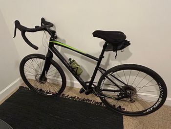 Used Giant Revolt 0 2022 2022 Road & Gravel