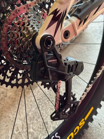 Canyon Spectral CLLCTV 2025 2025 Mountainbike d'occasion — image 6 sur 37