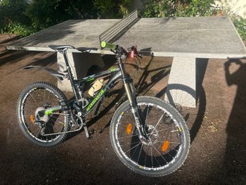 Used Commencal Meta Shimano Deore 2010 Mountainbike, Grün — image 8 of 12