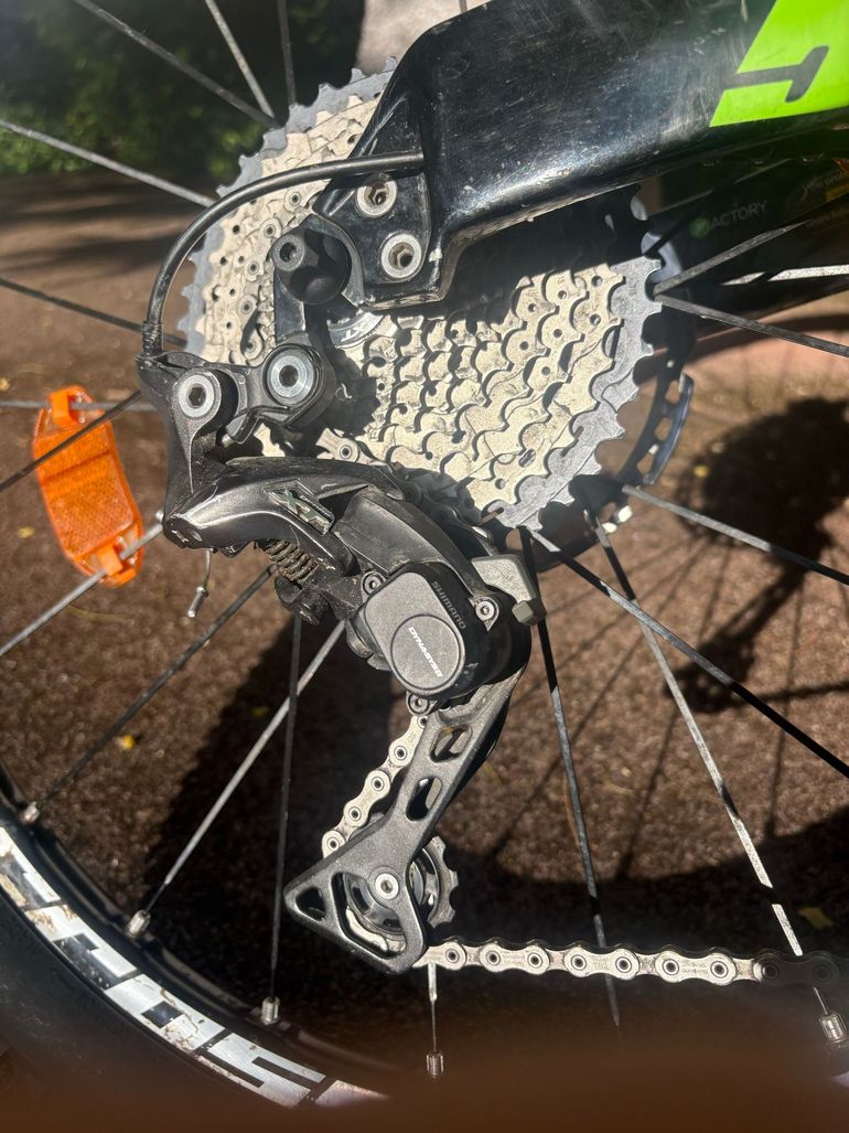 Used Commencal Meta Shimano Deore 2010 Mountainbike, Grün — image 4 of 12