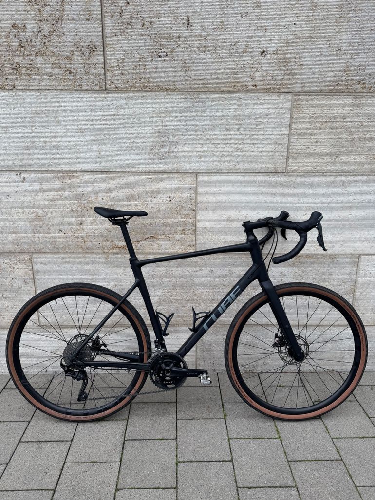 Used CUBE NUROAD PRO 2024 2024 Road & Gravel — image 1 of 10
