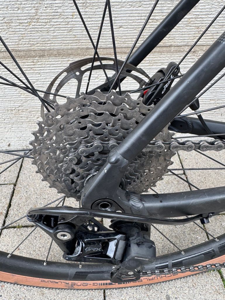 Used CUBE NUROAD PRO 2024 2024 Road & Gravel — image 9 of 10