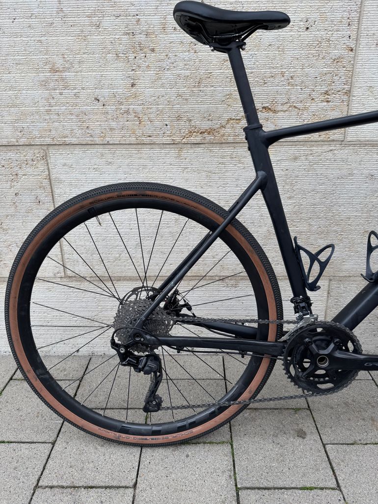 Used CUBE NUROAD PRO 2024 2024 Road & Gravel — image 6 of 10
