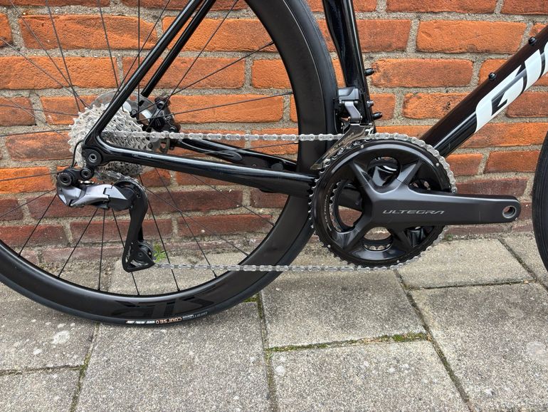 Used Giant Tcr Shimano Ultegra Di2 (12 Speed) 2024 Road & Gravel, Black — image 3 of 9