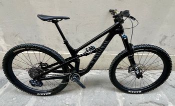 Used Canyon Spectral 29 CF 9 2023 2023 Mountainbike, Black, 29 — image 5 of 15