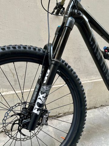 Gebrauchtes Canyon Spectral 29 CF 9 2023 2023 Mountainbike, Schwarz, 29 — Bild 2 von 15