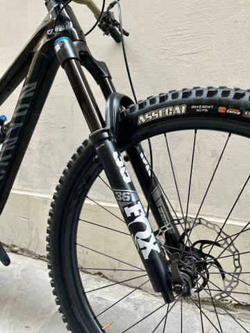 Gebrauchtes Canyon Spectral 29 CF 9 2023 2023 Mountainbike, Schwarz, 29 — Bild 6 von 15