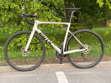 Tweedehands BMC Teammachine SLR FIVE 2023 2023 Road & Gravel — afbeelding 2 van 13