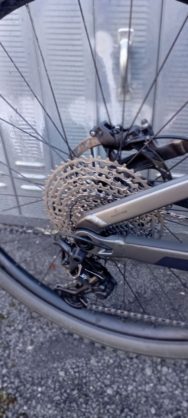 Used Trek Rail 7 Gen 3 2023 2023 Mountainbike, Light Gray, 29 — image 2 of 11
