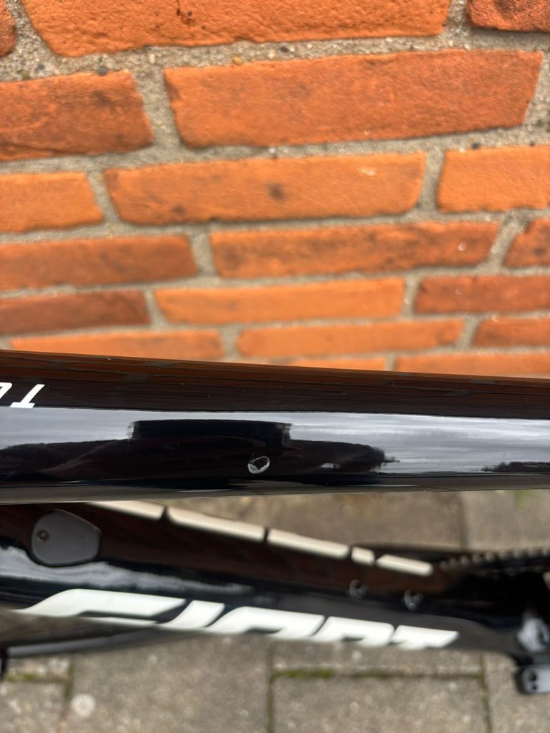 Used Giant Tcr Shimano Ultegra Di2 (12 Speed) 2024 Road & Gravel — image 5 of 6