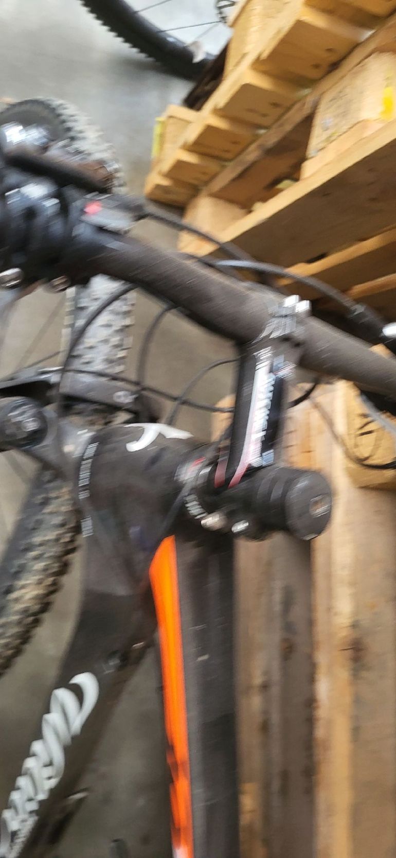 Used Wilier 101x Shimano Deore XT 2015 Mountainbike — image 7 of 7