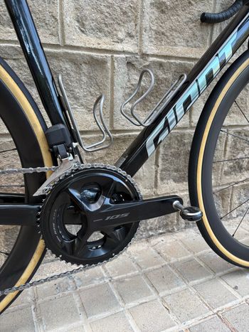 Used Giant Tcr Shimano 105 Di2 2025 Road & Gravel, Black — image 6 of 7