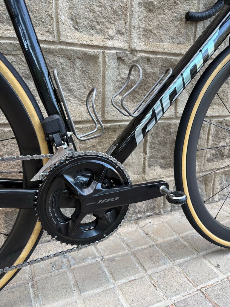 Used Giant Tcr Shimano 105 Di2 2025 Road & Gravel, Black — image 6 of 7