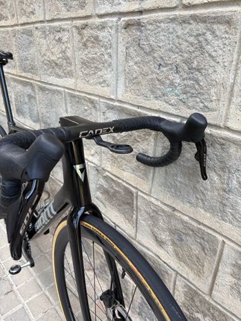 Used Giant Tcr Shimano 105 Di2 2025 Road & Gravel, Black — image 4 of 7