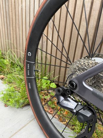 Used Canyon Grail CF SLX 8 Di2 2025 2025 Road & Gravel, Hellgrau — image 6 of 15