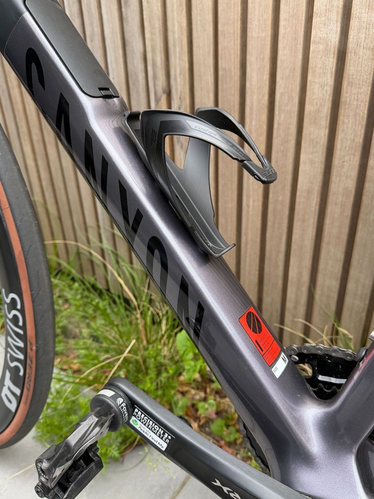Used Canyon Grail CF SLX 8 Di2 2025 2025 Road & Gravel, Hellgrau — image 15 of 15