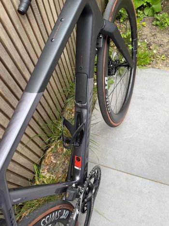 Used Canyon Grail CF SLX 8 Di2 2025 2025 Road & Gravel, Hellgrau — image 12 of 15