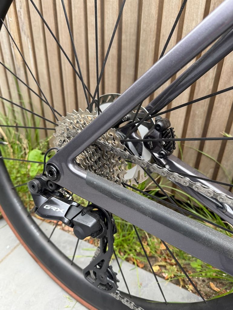 Used Canyon Grail CF SLX 8 Di2 2025 2025 Road & Gravel, Hellgrau — image 8 of 15