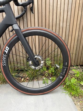 Used Canyon Grail CF SLX 8 Di2 2025 2025 Road & Gravel, Hellgrau — image 14 of 15