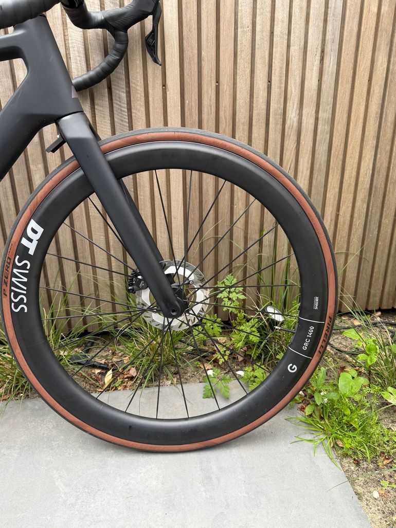 Used Canyon Grail CF SLX 8 Di2 2025 2025 Road & Gravel, Hellgrau — image 14 of 15