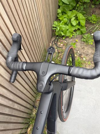 Used Canyon Grail CF SLX 8 Di2 2025 2025 Road & Gravel, Hellgrau — image 13 of 15
