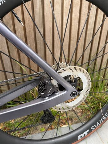 Used Canyon Grail CF SLX 8 Di2 2025 2025 Road & Gravel, Hellgrau — image 4 of 15