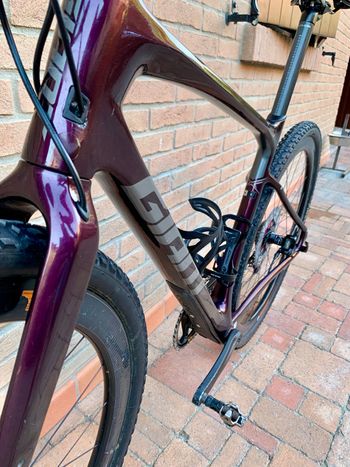 Used Giant Revolt SRAM Apex 2021 Road & Gravel, Violett — image 7 of 11