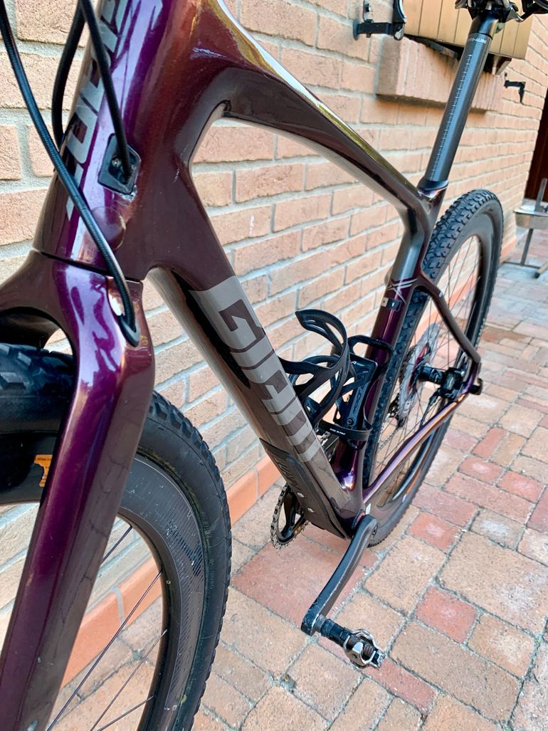 Used Giant Revolt SRAM Apex 2021 Road & Gravel, Violett — image 7 of 11