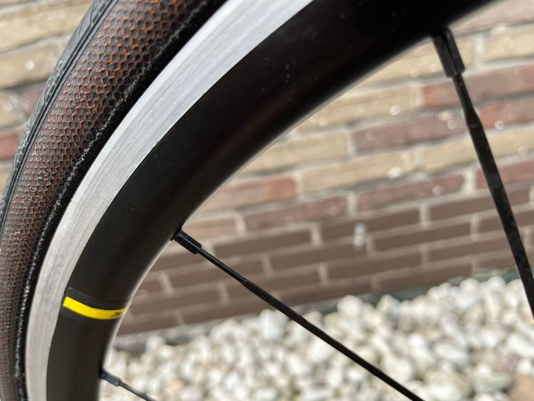 Used Cannondale Caad Shimano 105 2014 Road & Gravel, Negro — image 5 of 20