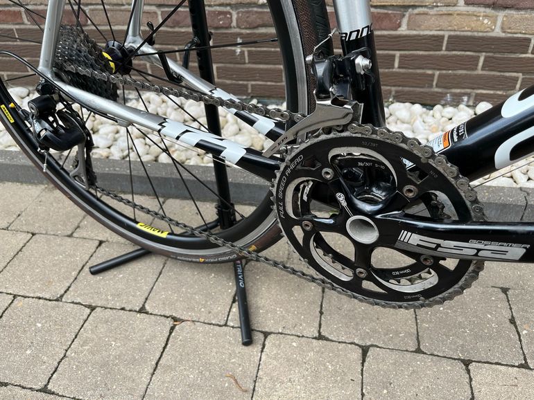 Used Cannondale Caad Shimano 105 2014 Road & Gravel, Negro — image 14 of 20