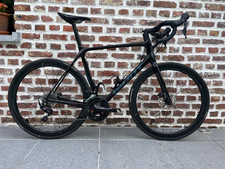 Used Giant TCR Advanced Pro Disc 2 2021 2021 Road & Gravel, Black — image 1 of 9