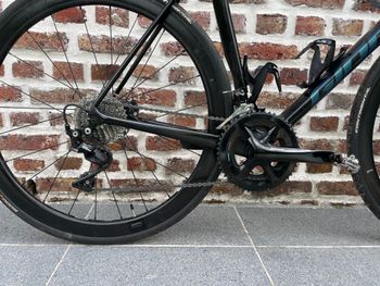 Used Giant TCR Advanced Pro Disc 2 2021 2021 Road & Gravel, Black — image 2 of 9