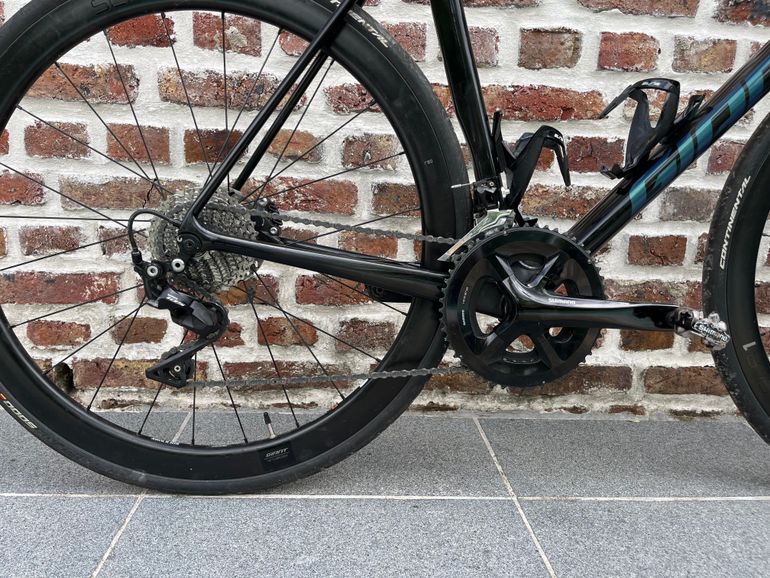 Used Giant TCR Advanced Pro Disc 2 2021 2021 Road & Gravel, Black — image 2 of 9