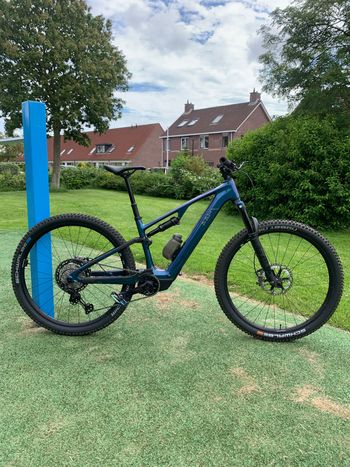 Used CUBE AMS HYBRID Shimano Deore XT 2025 MTB