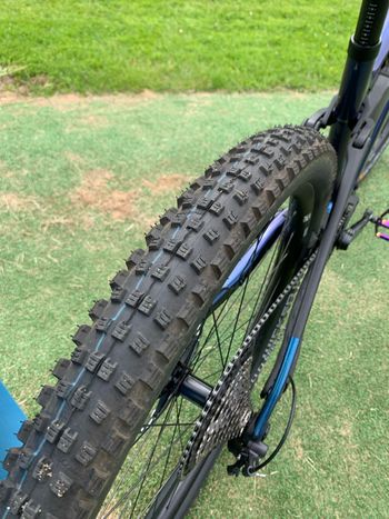 Used CUBE AMS HYBRID Shimano Deore XT 2025 Mountainbike — image 13 of 14