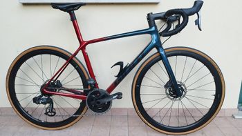 Used Giant TCR Advanced SL Disc 1 2022 2022 Road & Gravel, Red — image 5 of 18