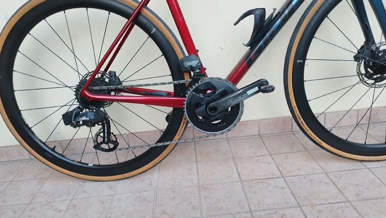 Used Giant TCR Advanced SL Disc 1 2022 2022 Road & Gravel, Red — image 3 of 18