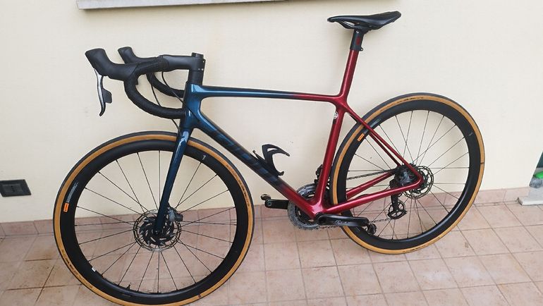 Used Giant TCR Advanced SL Disc 1 2022 2022 Road & Gravel, Red — image 13 of 18