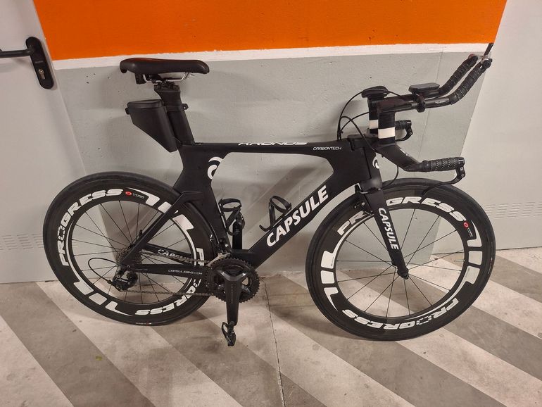 Used Capsule Capsule Custom Shimano 105 2019 Road & Gravel, Black — image 1 of 13