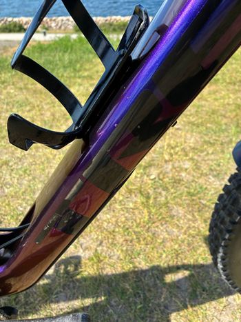 Used Trek Slash 9.8 XT 2021 2021 Mountainbike, Purple, 29 — image 21 of 22