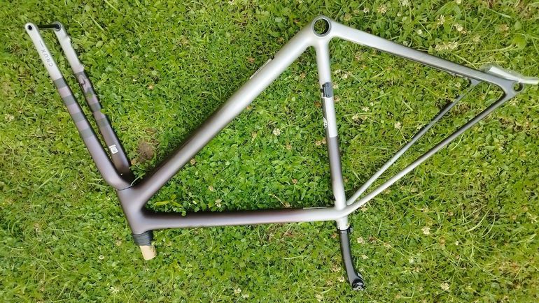 Used Specialized Crux 10r Frameset 2026 Frameset 2026 Road & Gravel, Purple — image 4 of 17