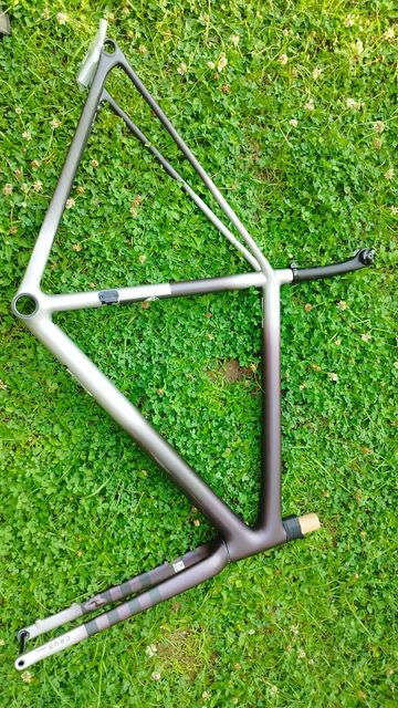 Used Specialized Crux 10r Frameset 2026 Frameset 2026 Road & Gravel, Purple — image 9 of 17