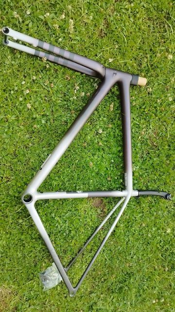 Used Specialized Crux 10r Frameset 2026 Frameset 2026 Road & Gravel, Purple — image 5 of 17